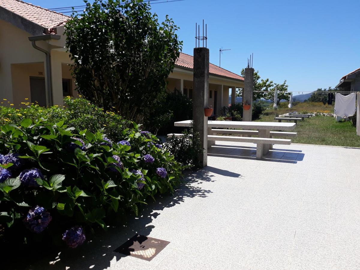 Pensao Repouso Do Peregrino Hotel Paredes de Coura Eksteriør billede