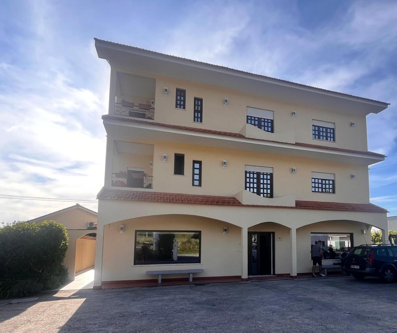 Pensao Repouso Do Peregrino Hotel Paredes de Coura Eksteriør billede